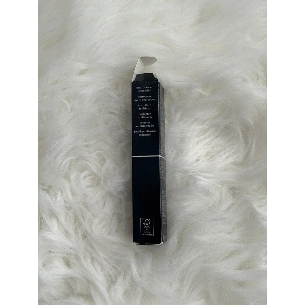 Giorgio Armani Beauty Power Fabric Concealer 5